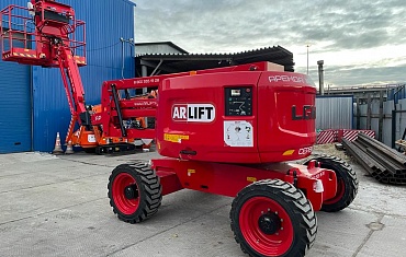 Самоходный дизельный коленчатый подъемник